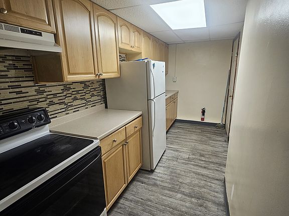 2nd image of 535 W Shawnee Ave Floor 1-3