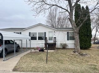 1911 30th Ave, Council Bluffs, IA 51501
