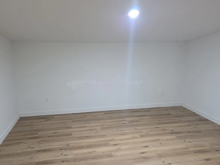 1208 Franwood Dr — Photo 10