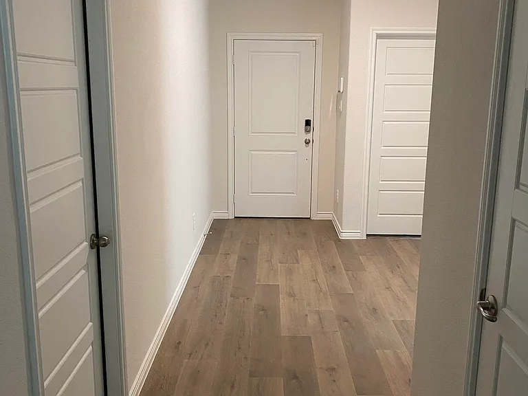 9809 Autumn Leaves Ln — Photo 8