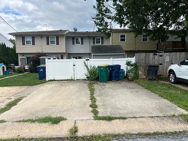 2519 Girard Ave — Photo 22