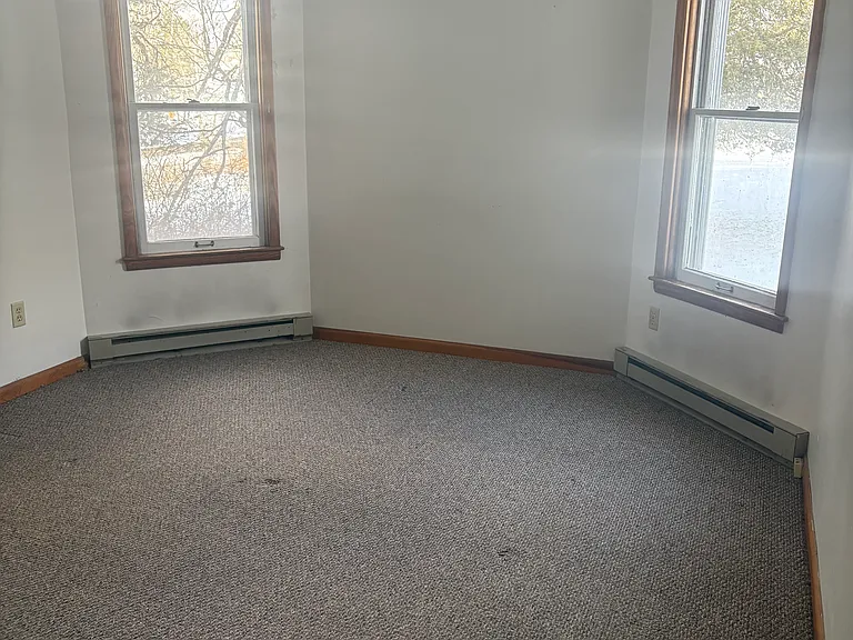 1311 Gravel Pond Rd #1 — Photo 6
