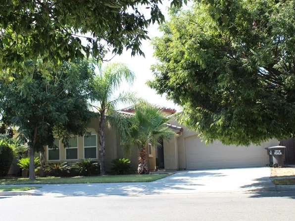 2201 W Wren Avenue, Visalia, CA 93291