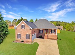 208 W Coosaw Ct, Roebuck, SC 29376