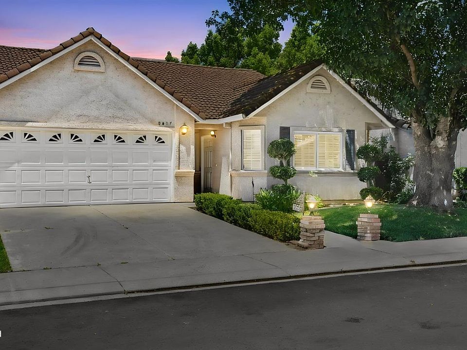 1st image of 2817 Mozart Dr
