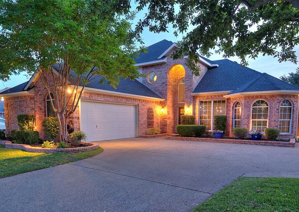 2nd image of 5235 Golfside Dr