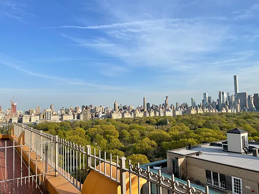 Rented by Compass | media 18