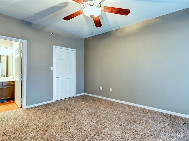 Madison Dell Ranch Apartments — Photo 16