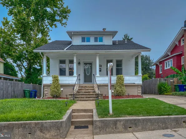 2822 Christopher Ave, Baltimore, MD 21214