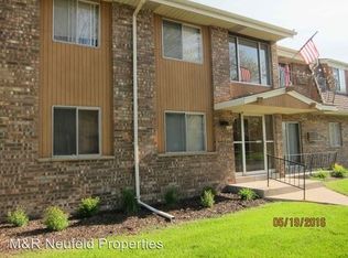 4229 W Rivers Edge Cir APT 102, Brown Deer, WI 53209