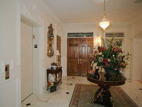 2nd image of 400 McDaniels Cir APT 501