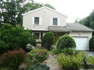 62 Mallard Dr, Glastonbury, CT 06033