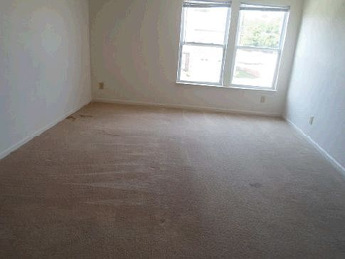 4th image of 6611 Branches Dr