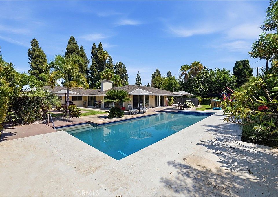 1st image of 931 Rancho Cir