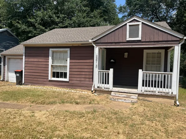 2413 Simpson St, Paris, TX 75460
