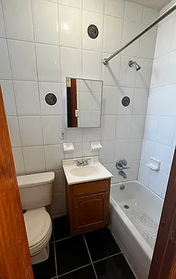 Rented by A Class Realty International | media 3