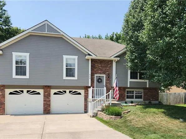 904 Oak Rdg, Kearney, MO 64060