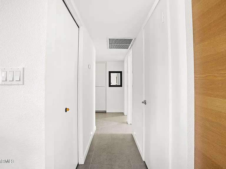 3141 E Sierra St — Photo 19