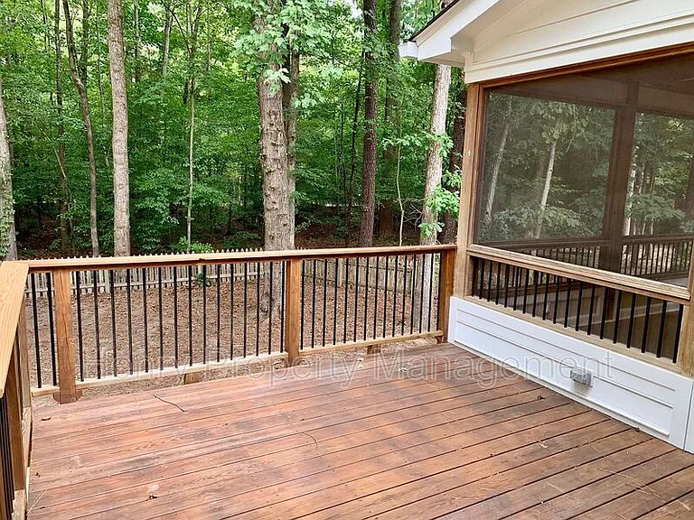 212 Lewey Brook Dr — Photo 27