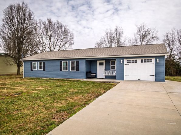 121 Ann Dr, Gallipolis, OH 45631