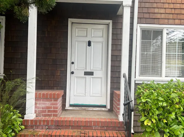 3020 Shattuck Ave, Berkeley, CA 94705