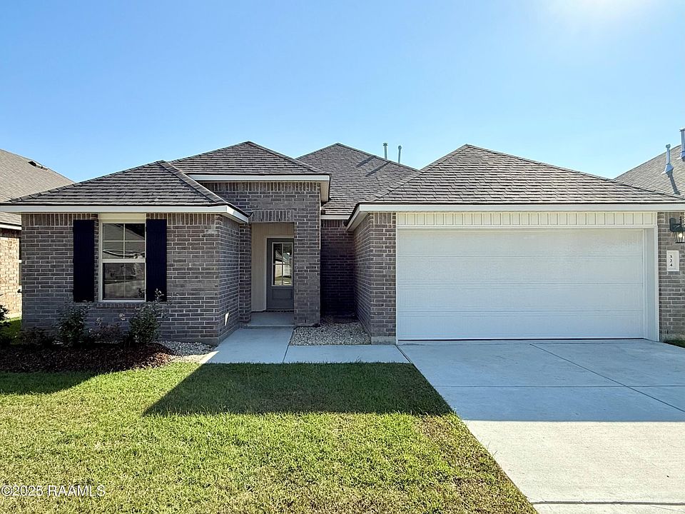1st image of 324 White Pine Dr