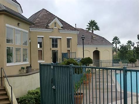 2nd image of 1875 Cannes Pl Unit 333
