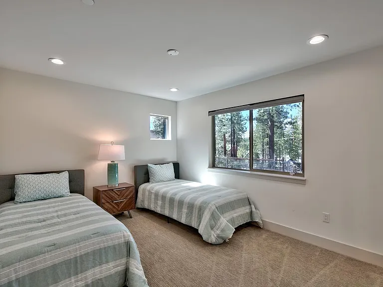 1012 Boulder Mountain Ct — Photo 21