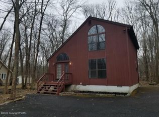 1141 Woodland Dr, East Stroudsburg, PA