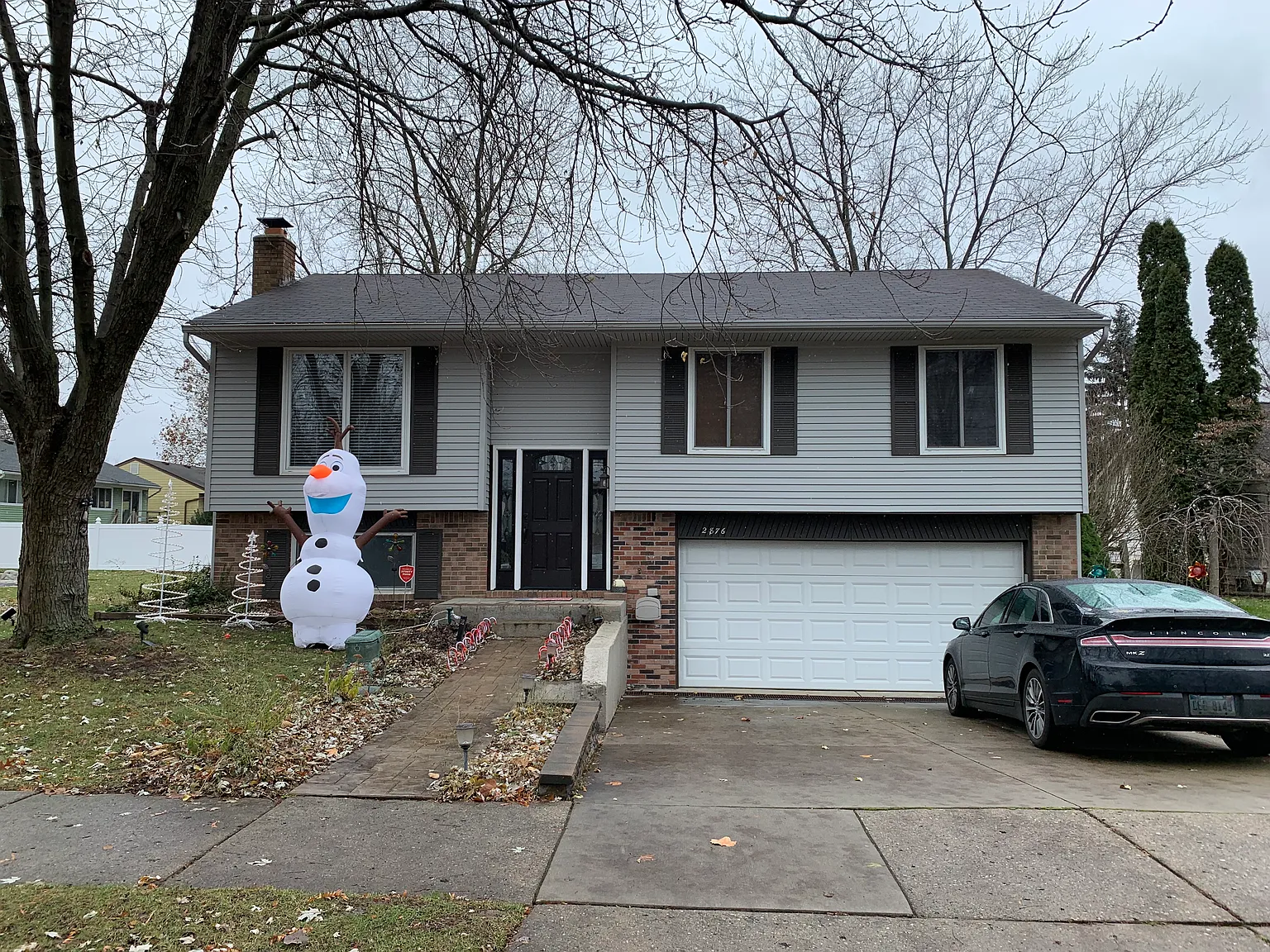 2876 Winter Dr photo 1