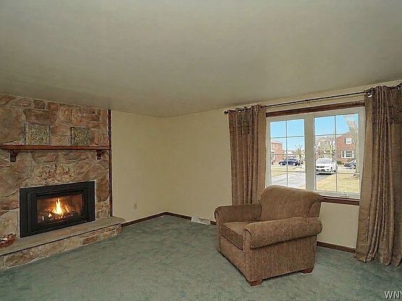 2nd image of 2974 Walck Dr
