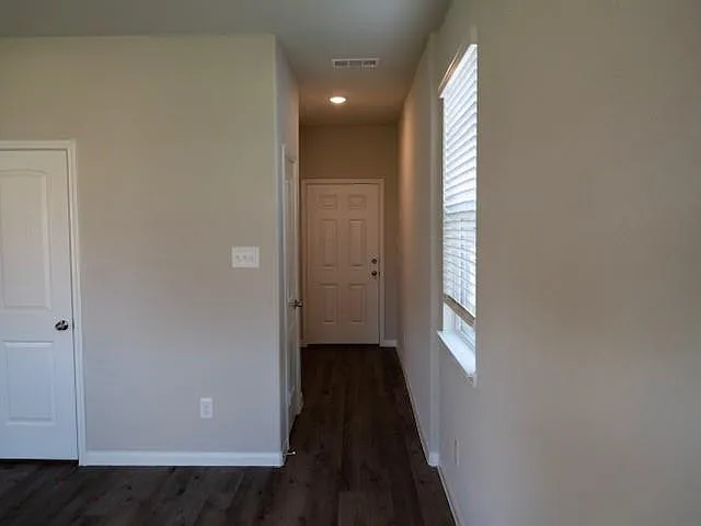 2533 Sturgeon Way — Photo 9