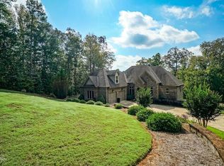 609 Forest Pointe Dr, Forsyth, GA 31029