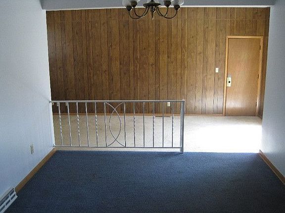 4th image of 5649 Sandalwood Blvd