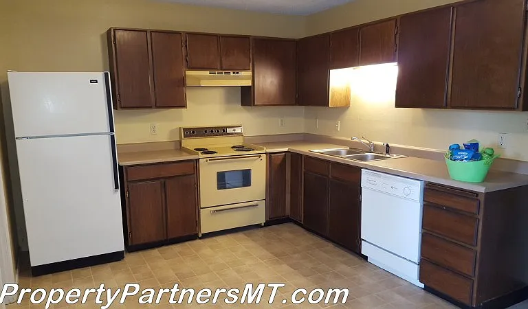 413 S 20th Ave — Photo 11