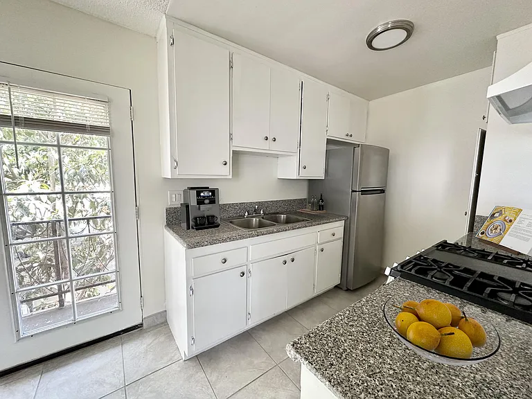 12750 Venice Blvd #5 — Photo 3