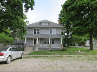 401 Williams St, Howe, IN 46746