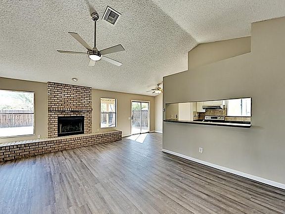 4th image of 8634 N Holly Brook Ave