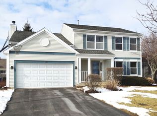 182 Lisk Dr, Hainesville, IL 60030