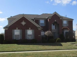 48571 Michaywe Dr, Macomb, MI 48044