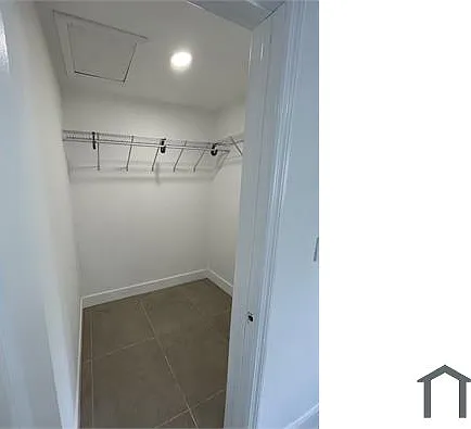 3 bed, 1800 sqft, $3,000 — Photo 3