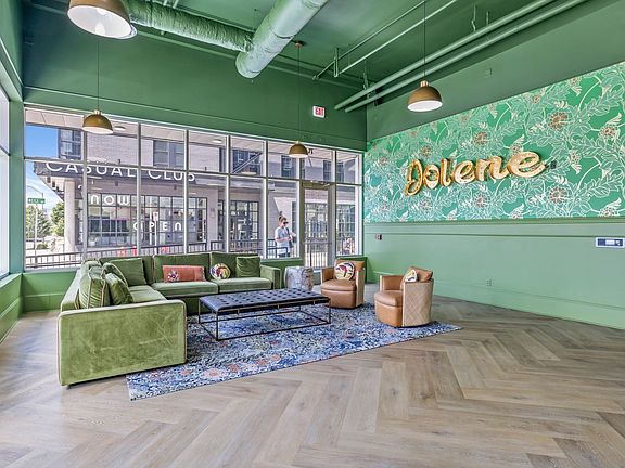 5th image of 815 Main St #103