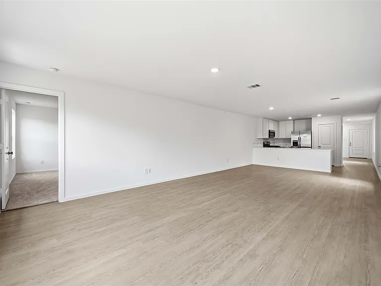 16842 Spotted Oak Dr — Photo 8