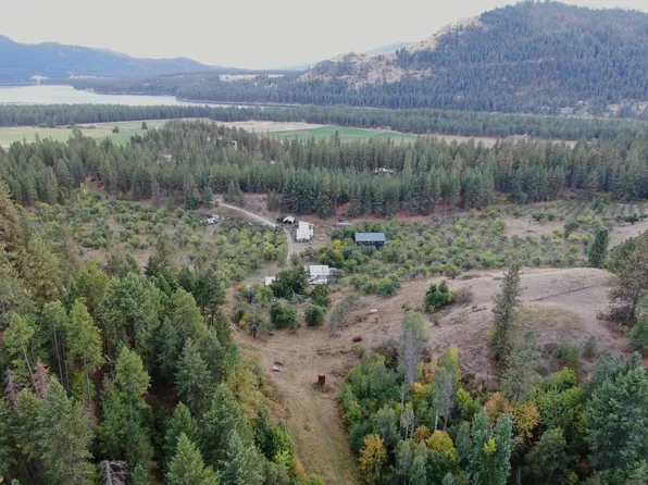 2078 Highway 25 N, Evans, WA 99126