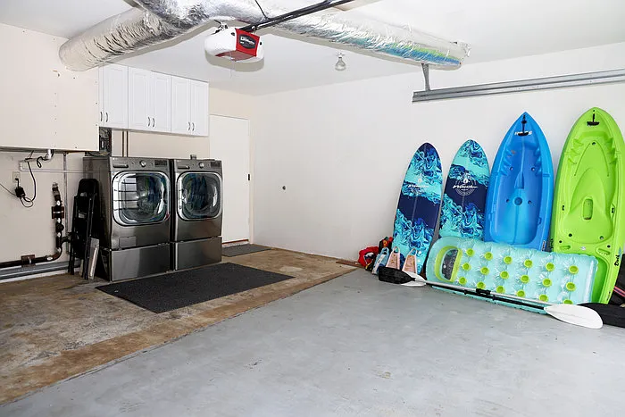 161 Ruby St — Photo 27