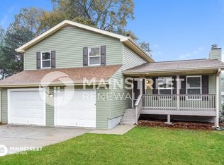 5885 Nell Ln, Ellenwood, GA 30294
