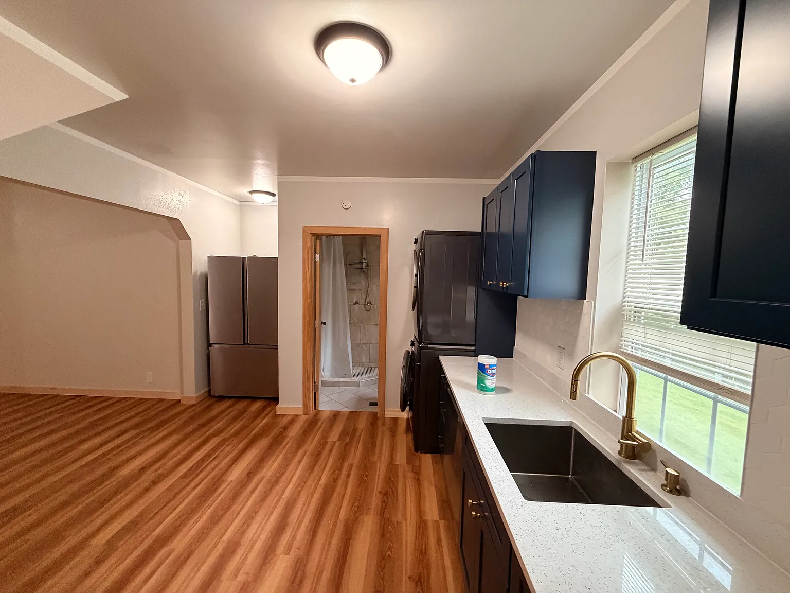 2 bed, 900 sqft, $1,600 — Photo 1