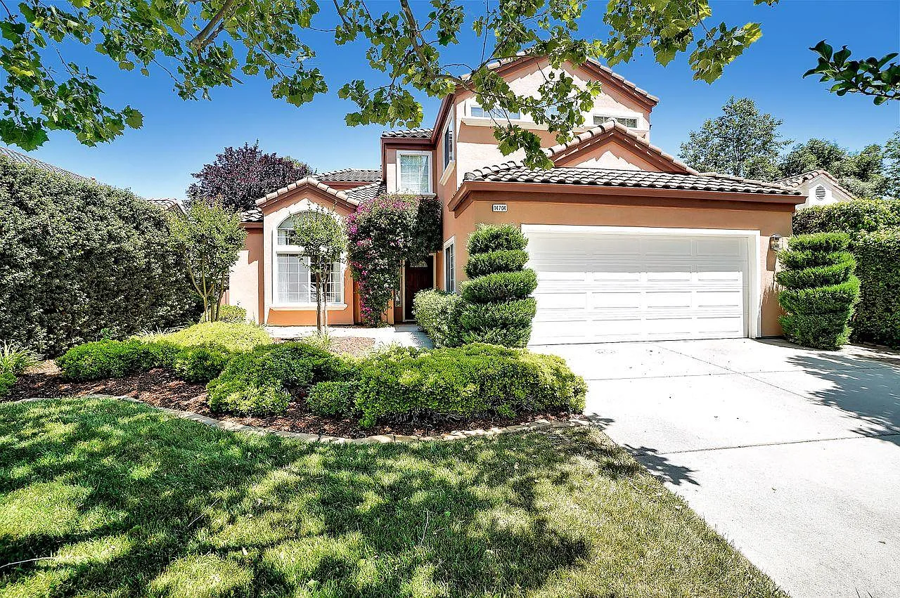 14704 Excaliber Dr photo 1