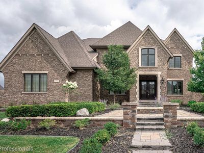 3791 Piccadilly Dr, Rochester Hills, MI, 48309