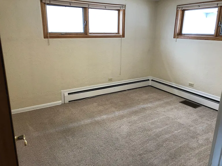Upstairs Bedroom #2